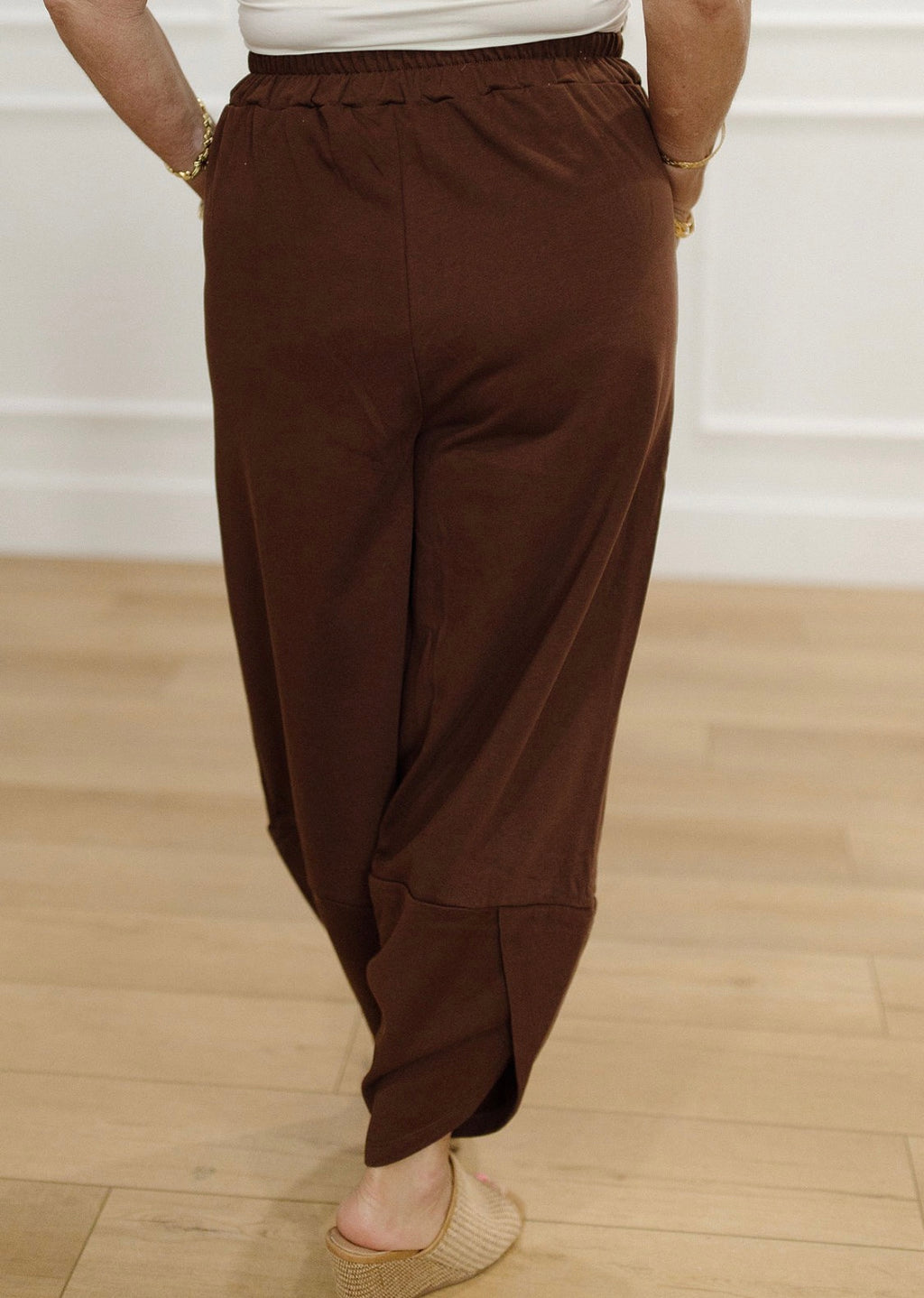 Coffee Run Barrel Pant