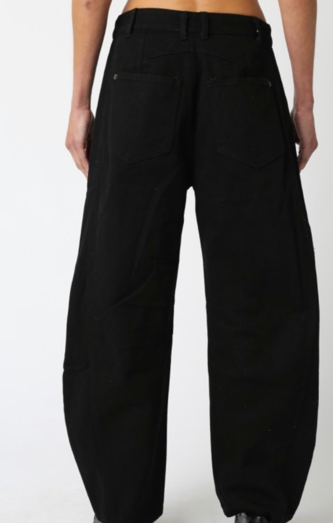 Onyx Barrel Pant