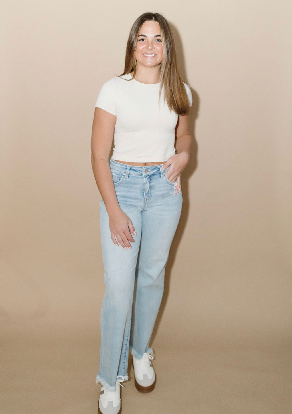 Frayed Mid-Rise Risen Jean