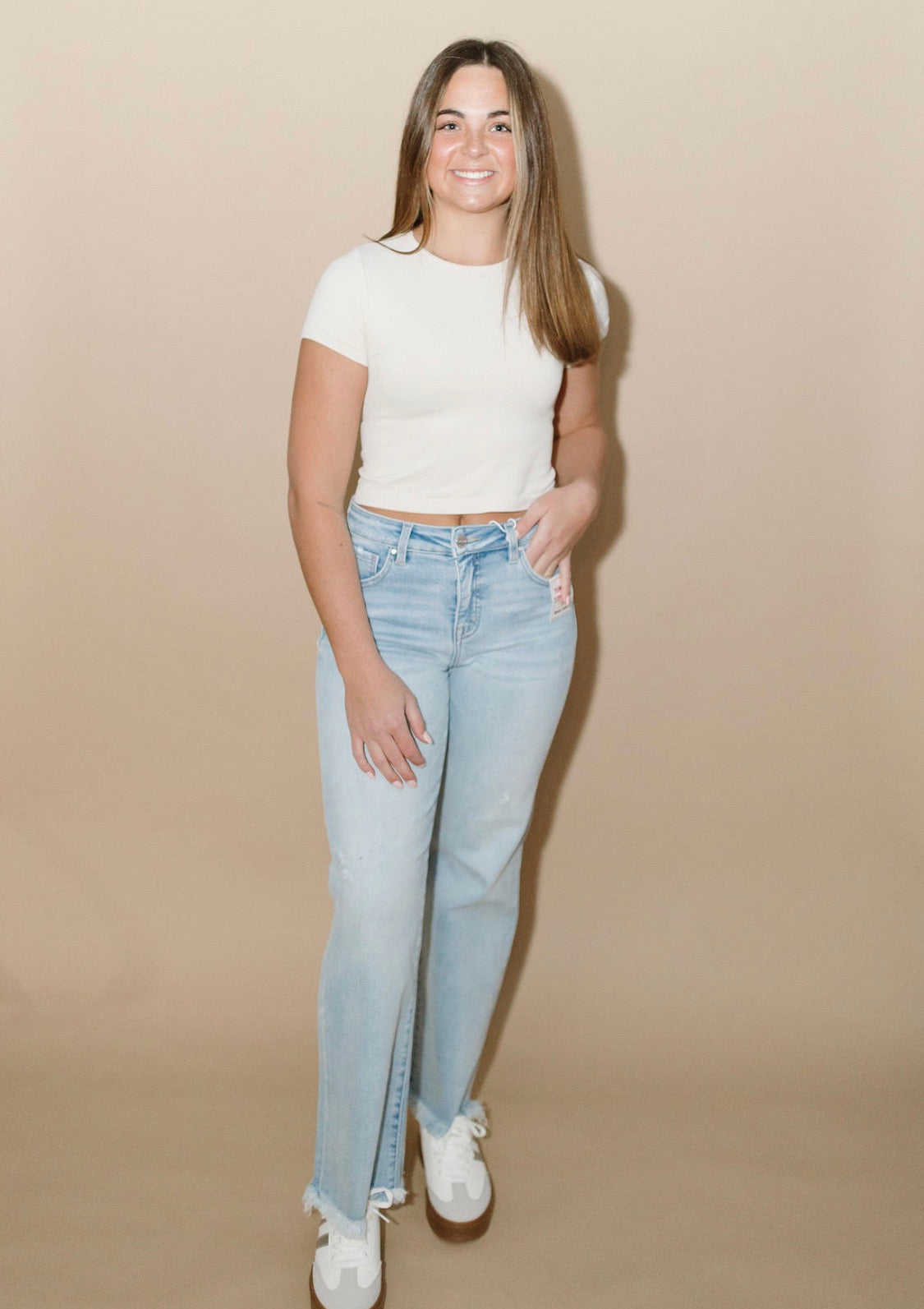 Frayed Mid-Rise Risen Jean