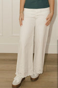 Floral Finish Crop Pant