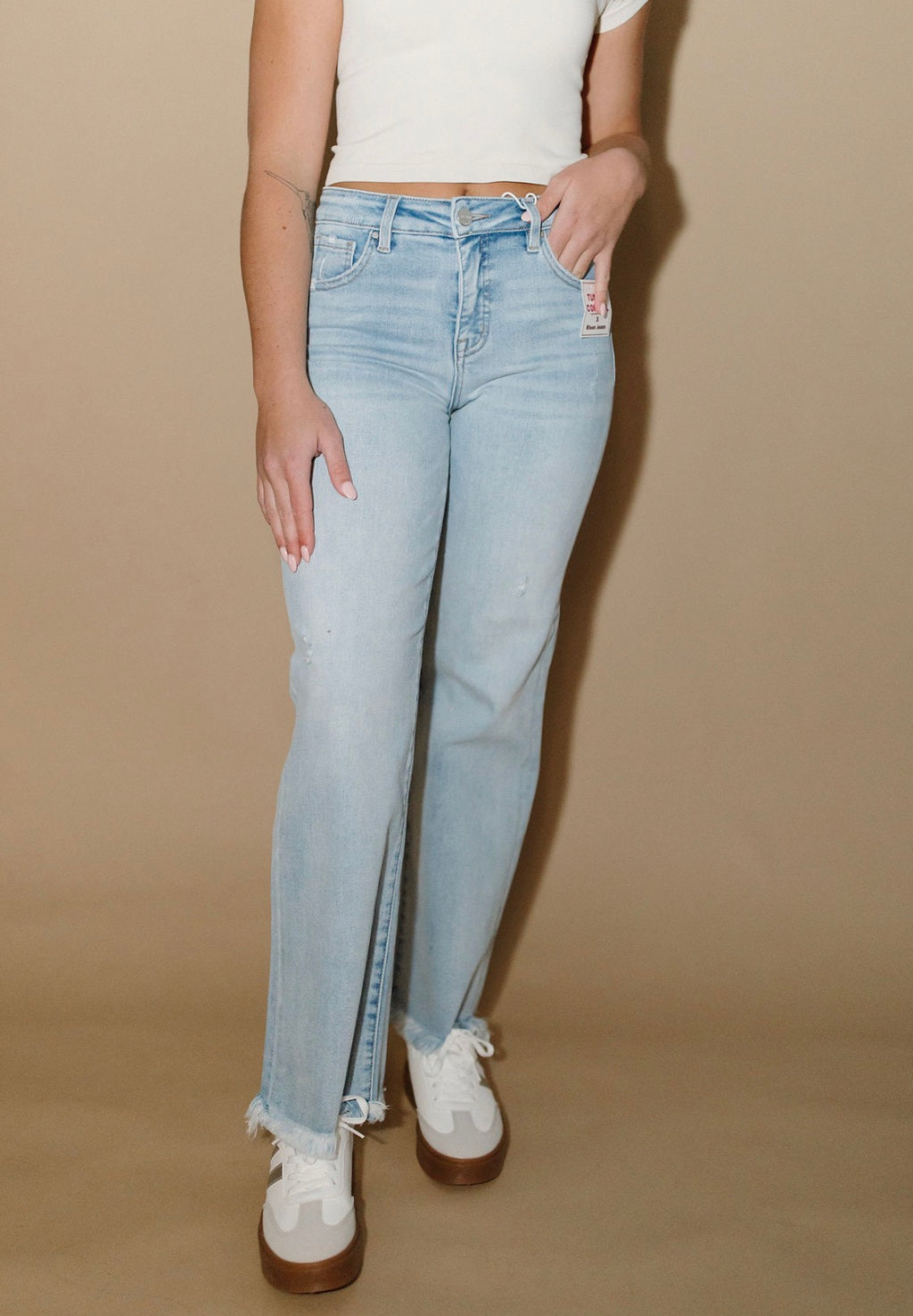 Frayed Mid-Rise Risen Jean