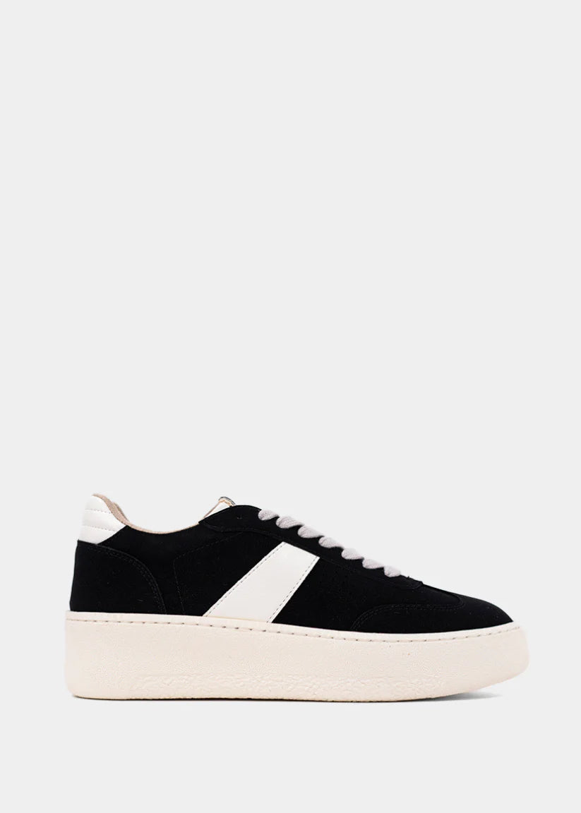 Clean Line Sneaker