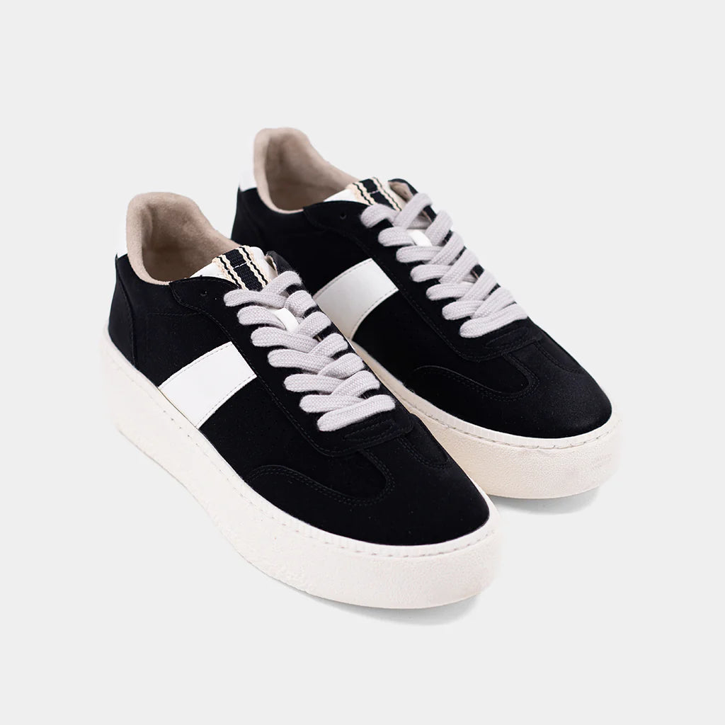 Clean Line Sneaker